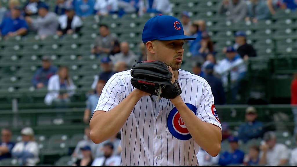 Adbert Alzolay lives up to the hype, giving the Cubs a homegrown pitcher to  dream about - The Athletic