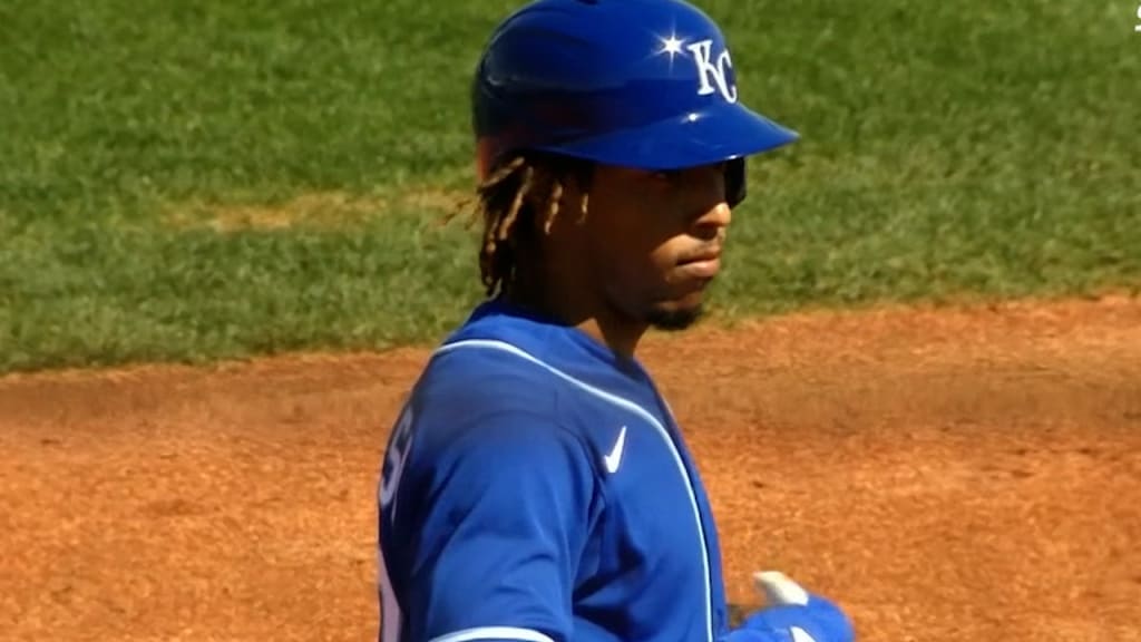 Adalberto Mondesi's RBI double