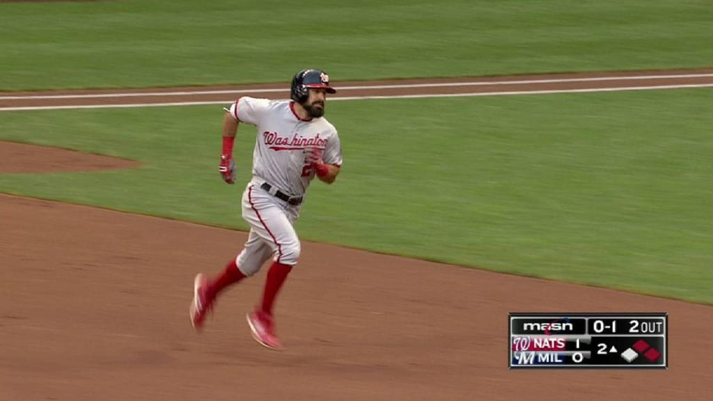 Trea Turner threw a tantrum after a bunt instead of running to first