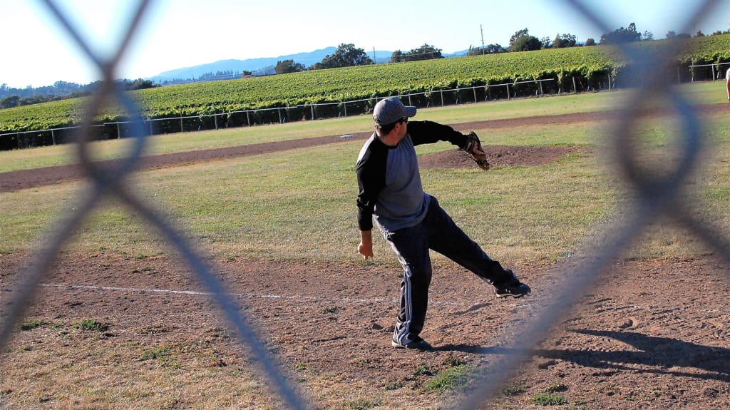 Vallejo warming up his right arm at Balletto