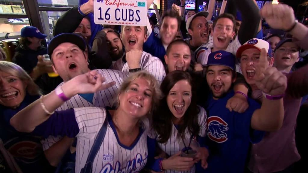 The Cubs and Bill Murray just dropped by 'Saturday Night Live' to sing a  bit