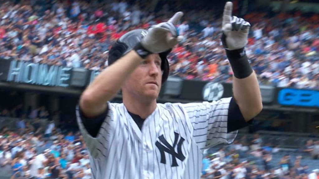 Todd Frazier celebrates first Yankee home run after tough start – New York  Daily News