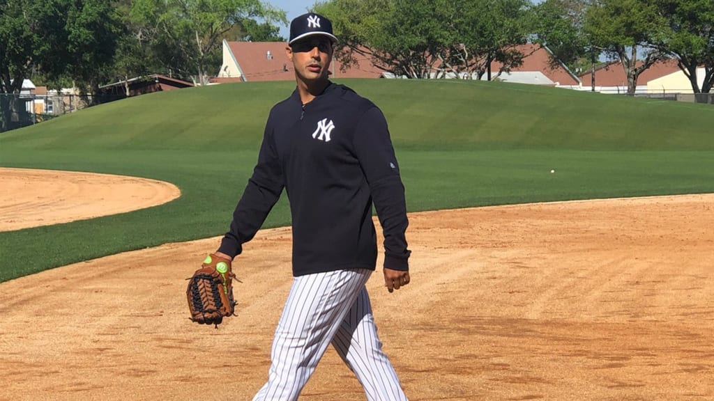 Yankees call up Jonathan Loaisiga, place CC Sabathia on injured