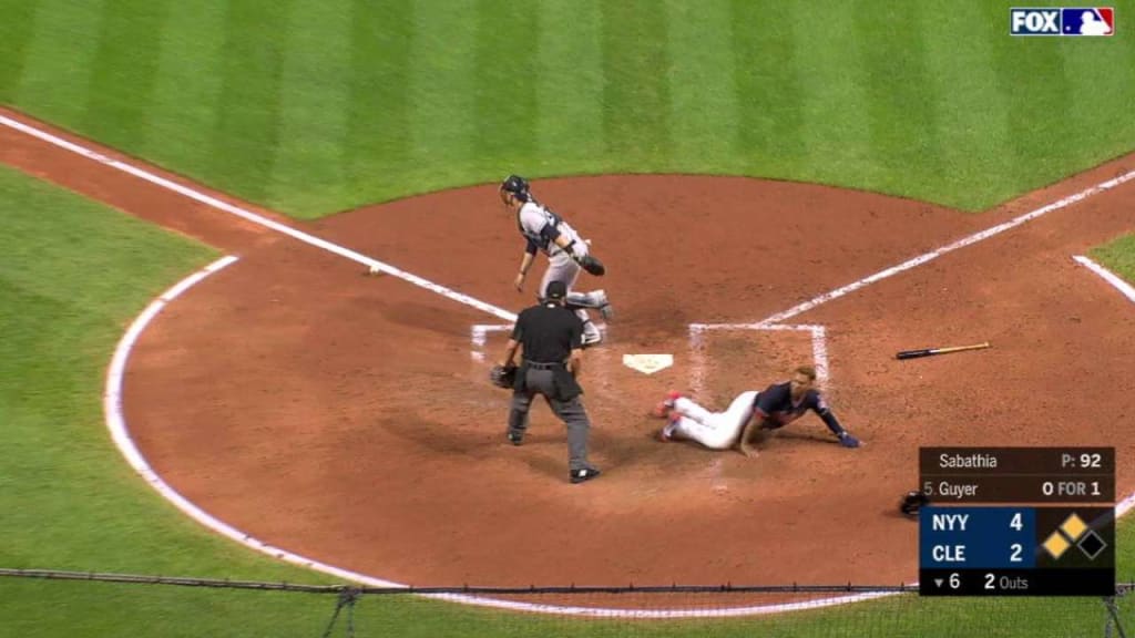 Guyer's 2-run infield single