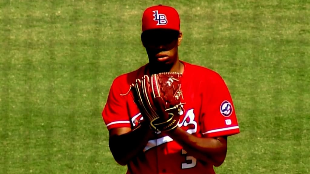 The First Academy debuts new baseball uniforms