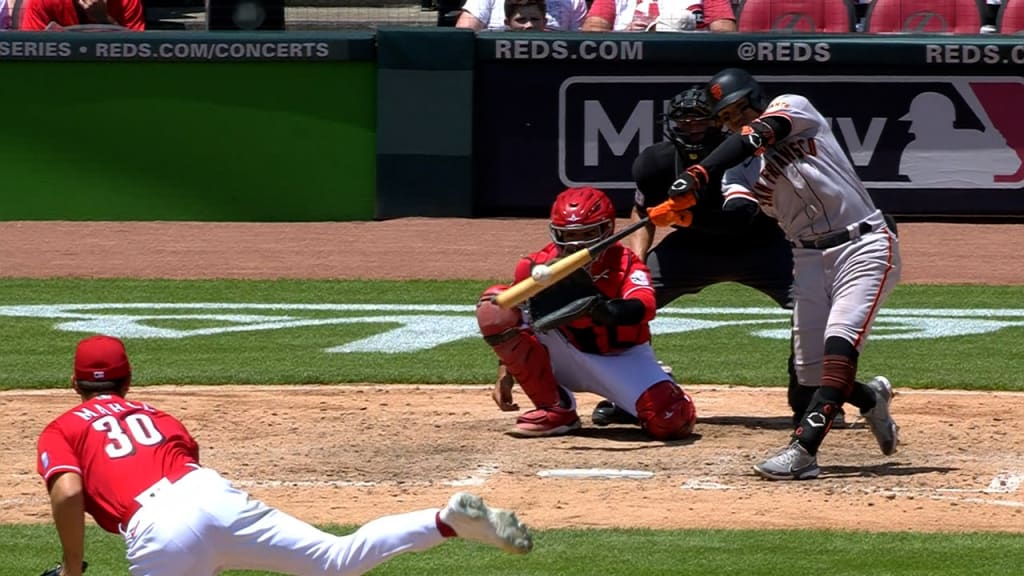 VIDEO: Giants' Evan Longoria Hits Go-Ahead Home Run in 6-4 Win