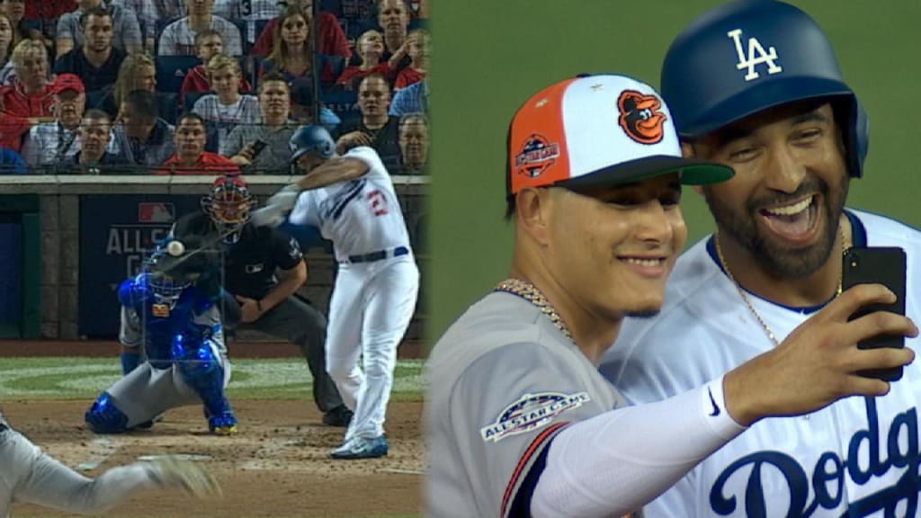 Manny Machado makes his Miller Park debut -- with the Dodgers