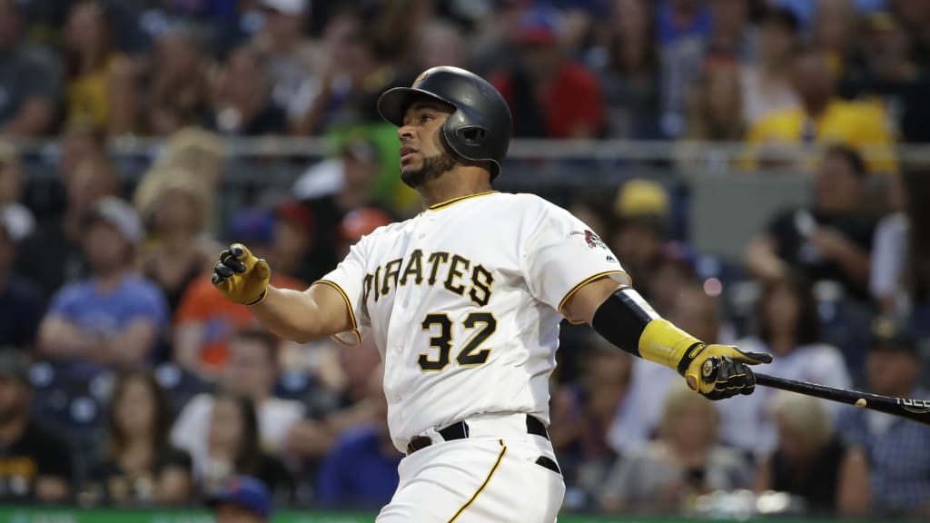 With Francisco Cervelli back, what happens to Elias Diaz? - Bucs