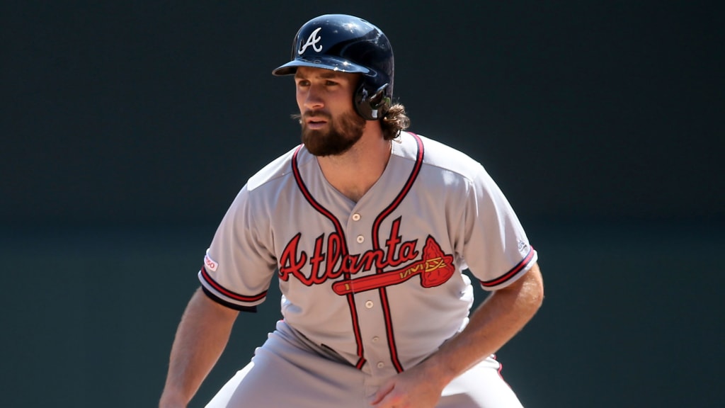 Braves DFA Charlie Culberson before first pitch by his dad