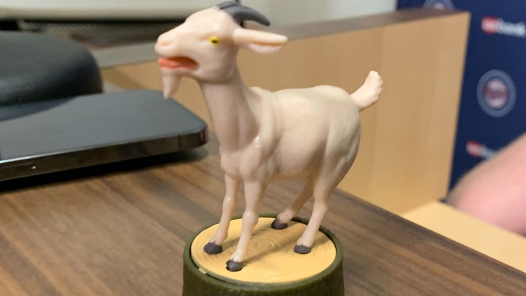 “Richie the Rally Goat;" Credit: Do-Hyoung Park/MLB.com
