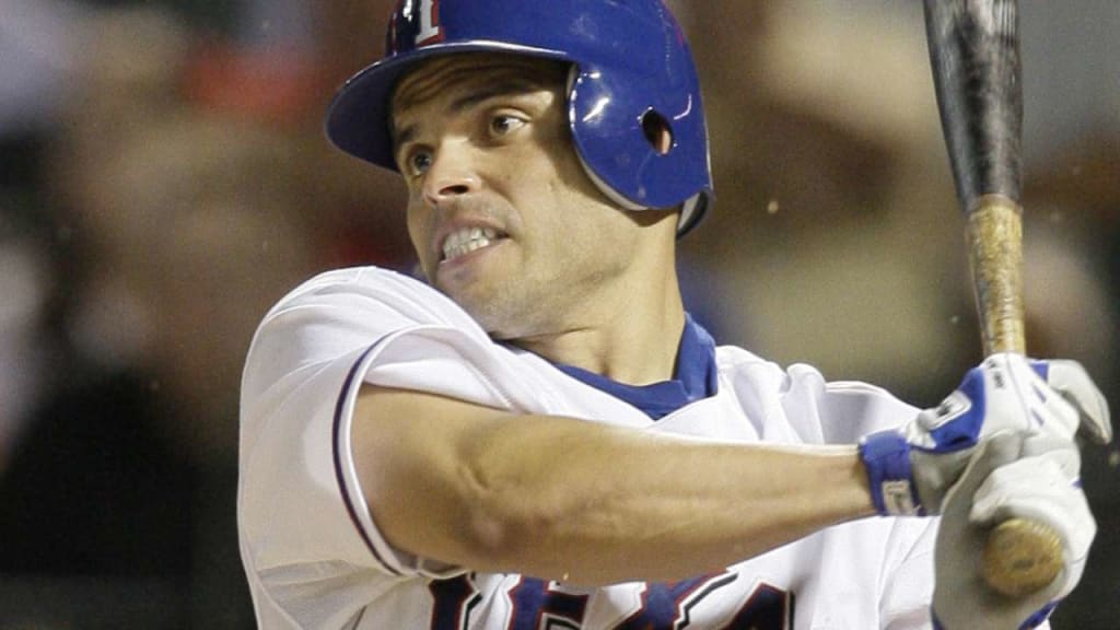 Texas Rangers: Remembering the trade that brought Ivan Rodriguez back