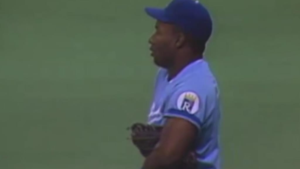 The time Bo Jackson was thrown out stealing in high school