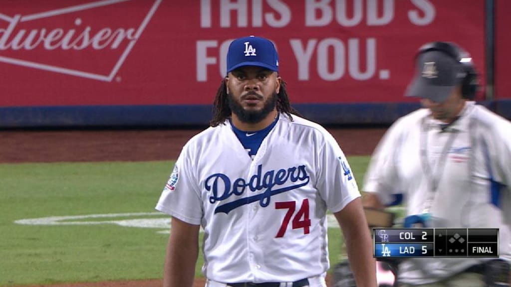 Yasiel Puig hits 3-run home run, has epic bat flip 