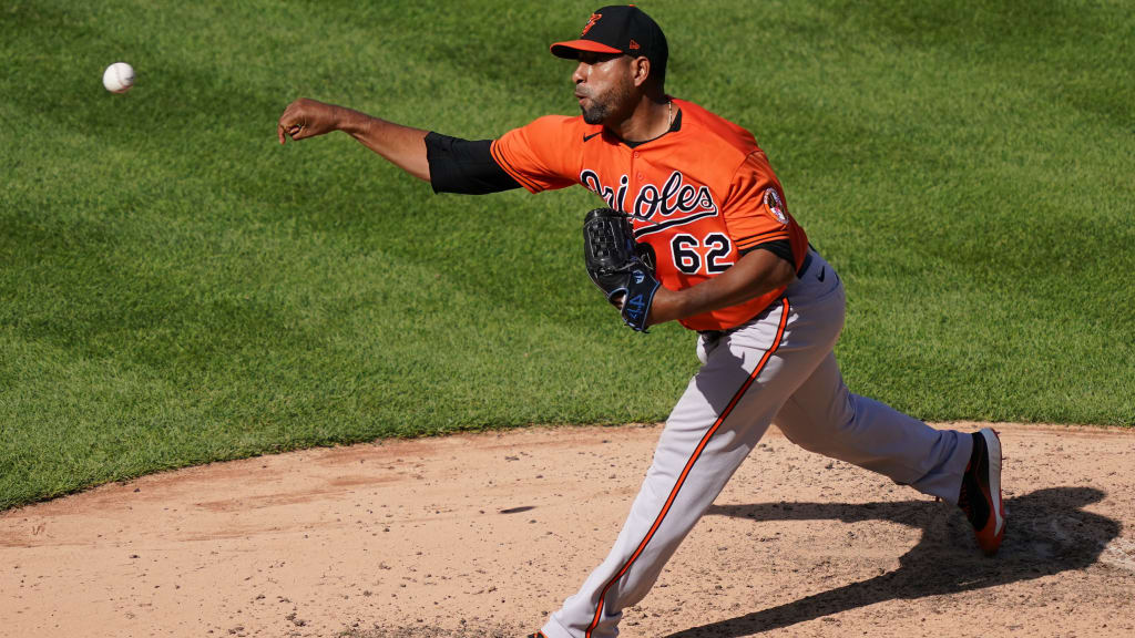 Cesar Valdez dominating out of Orioles' bullpen