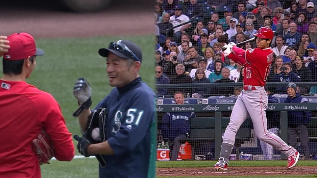 Shohei Ohtani runs across outfield to greet Mariners legend Ichiro