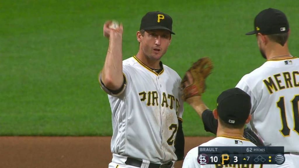 In photos: MLB: Pittsburgh Pirates rally to defeat Cleveland