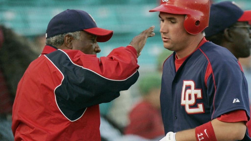 Baseball world mourns the loss of Hall of Famer and 'tremendous human  being' Frank Robinson - The Washington Post
