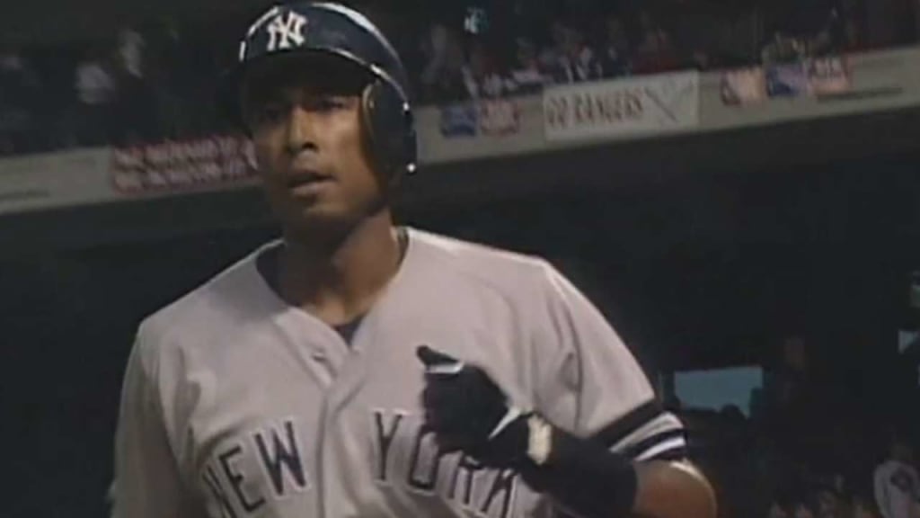 New York Yankees Retire Bernie William's no. 51 Jersey
