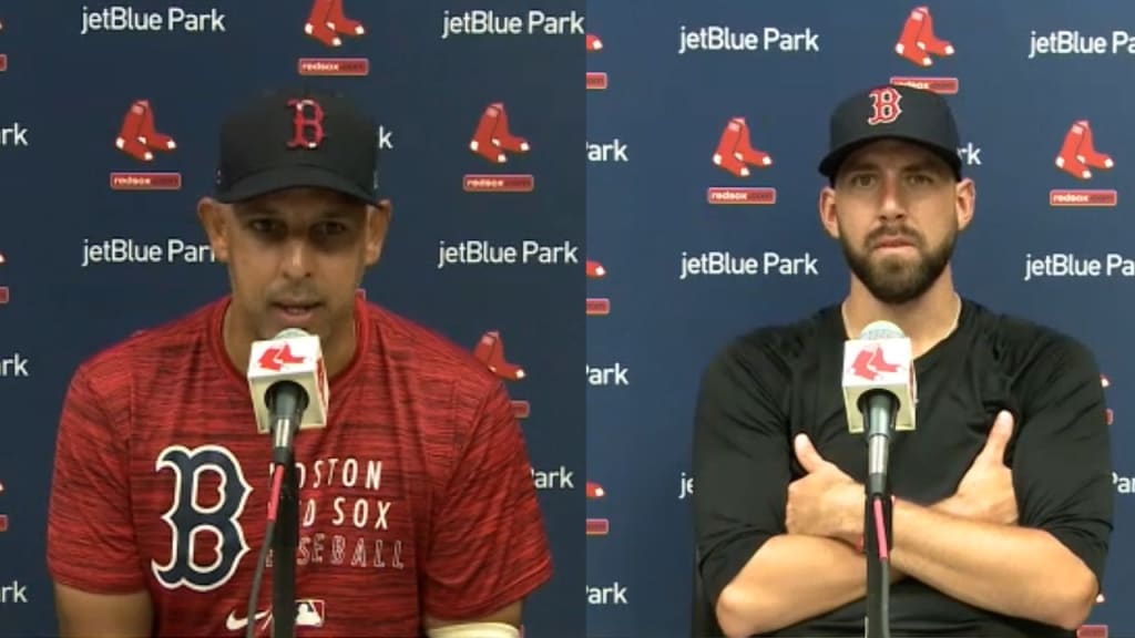 Cora, Barnes on Red Sox's staff