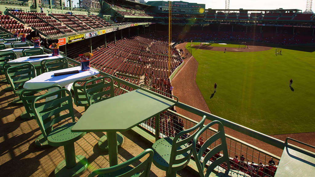 Check Out the Sam Adams Bars and More Fenway Park Concessions