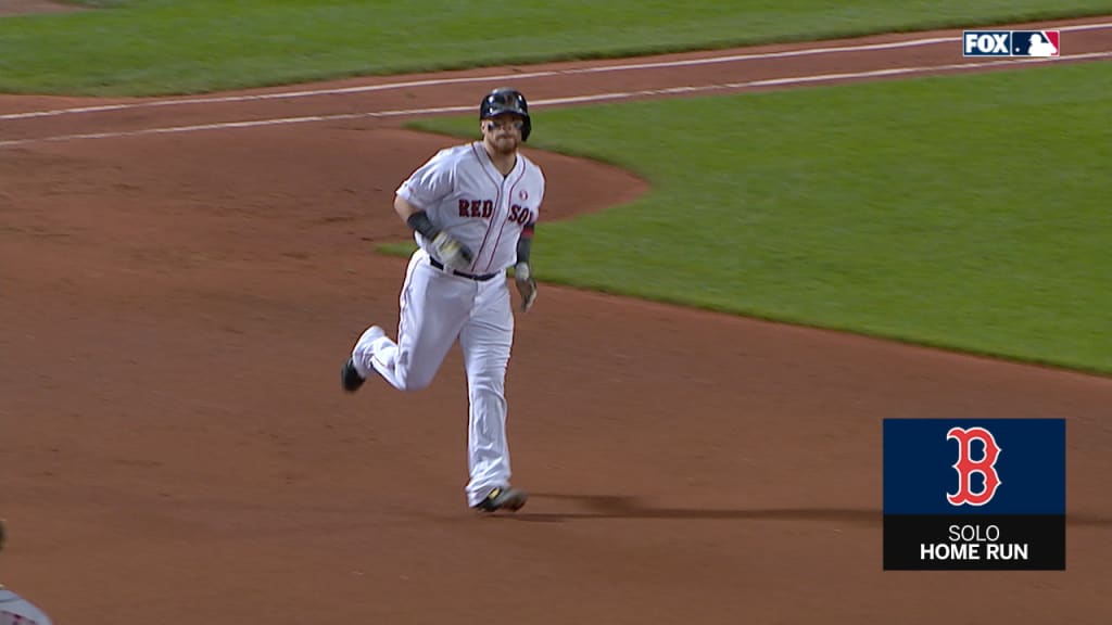 Vazquez's home run to right