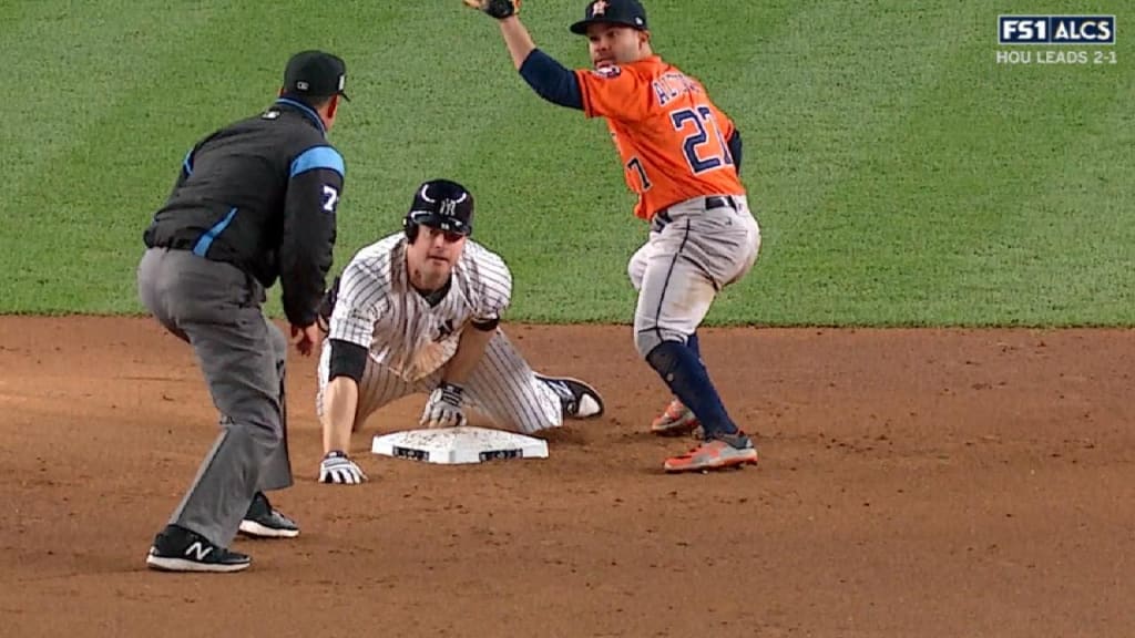 Astros vs. Rangers: Explaining rally-busting replayed tag call on