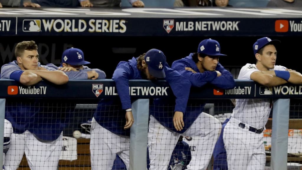 Dodgers assess wreckage of disappointing season