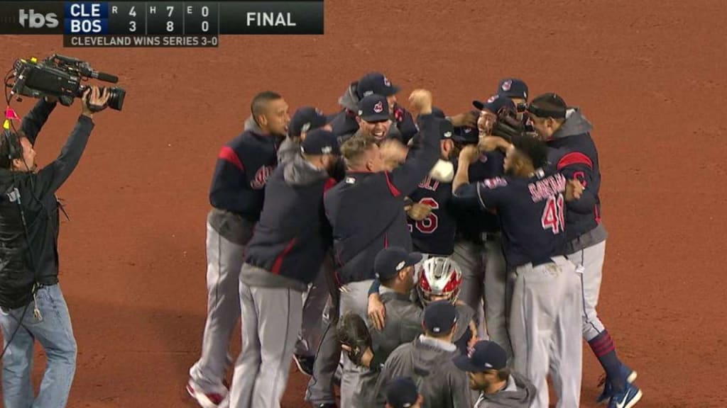 Allen seals Tribe's sweep of Sox