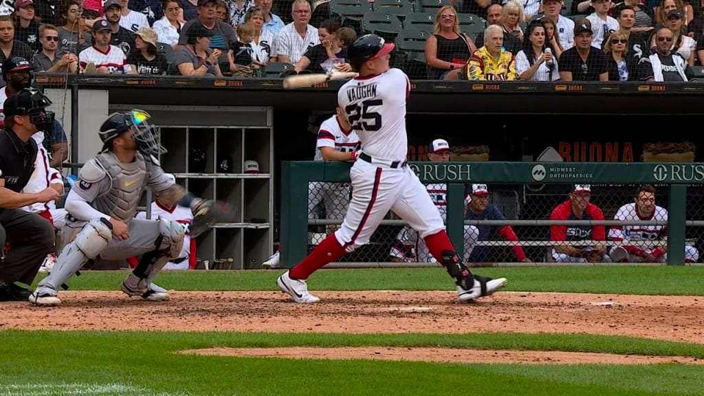 Andrew Vaughn homers as Chicago White Sox beat New York Yankees