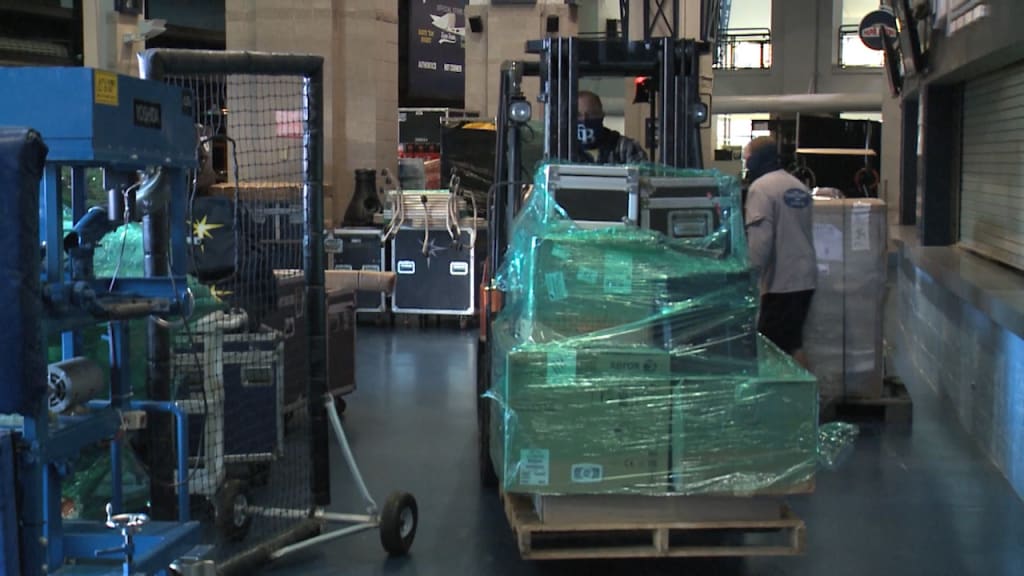 Rays pack up for Spring Training