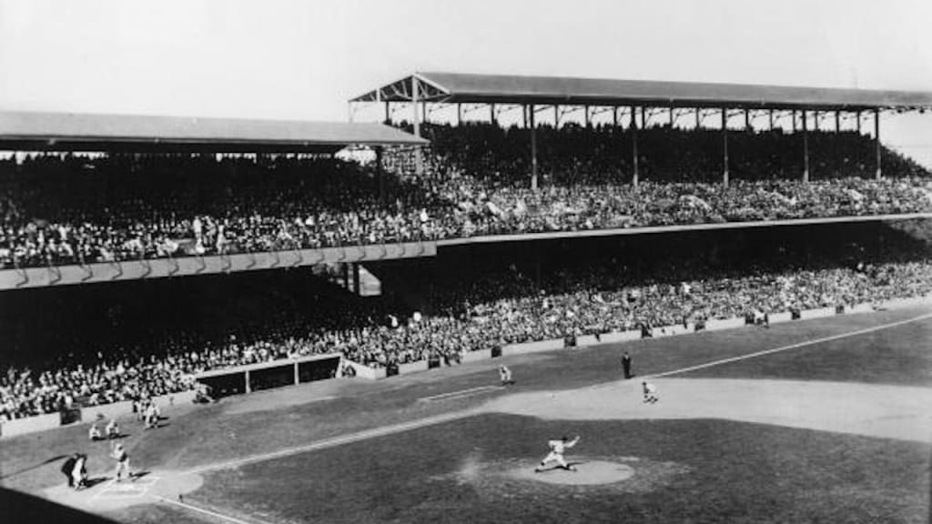 1972 WS Gm3: Fingers fakes free pass, fans Bench 