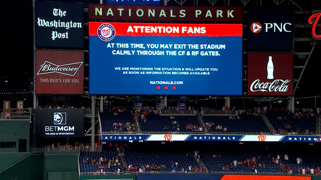 Padres-Nats game suspended after shooting outside DC stadium
