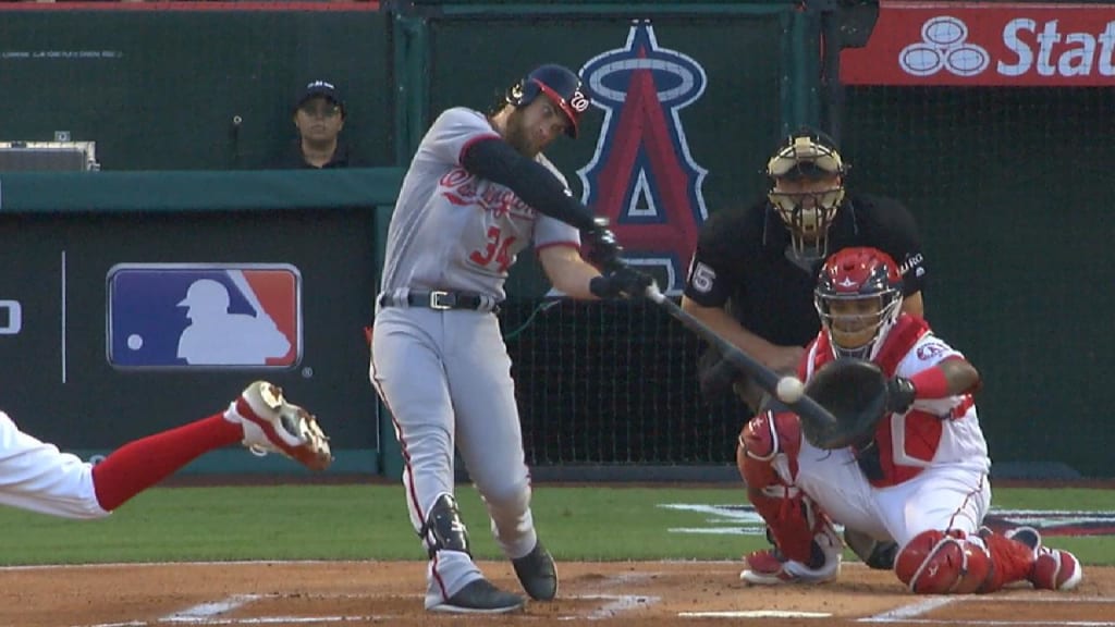 Bryce Harper, Mike Trout trade home runs