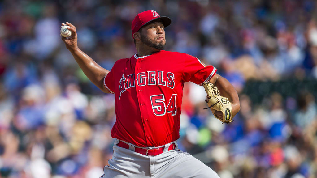 Pitcher Deolis Guerra elected for free agency, but the Angels hope to sign the right-hander to a Minor League deal. (Getty).