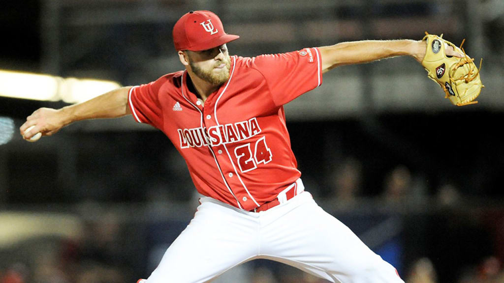 "I had a firm belief that if God wanted me to play professional baseball, he would help me get there," Eric Carter said.