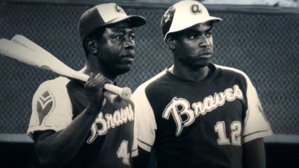 Tribute to Hank Aaron a touching moment for Dusty Baker