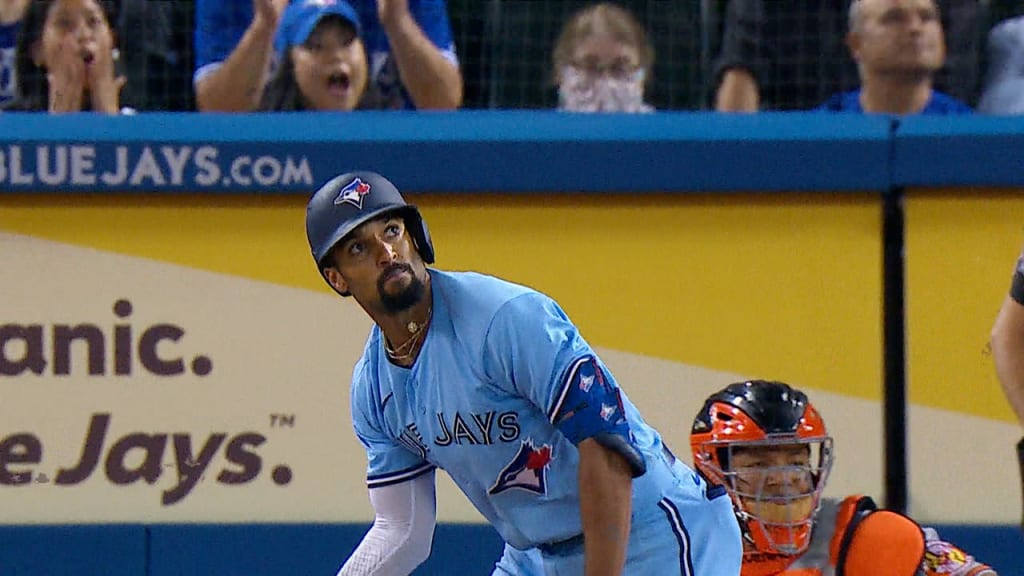 MLB on X: The @BlueJays complete the sweep thanks to a 4-for-5, 4