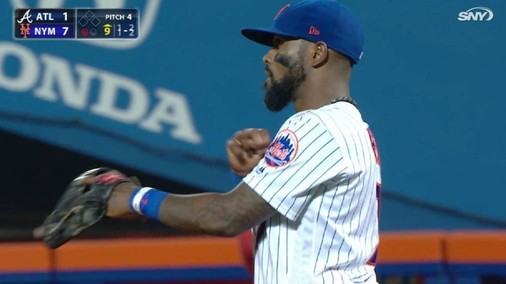 Jose Reyes enjoys his final at-bat with New York Mets