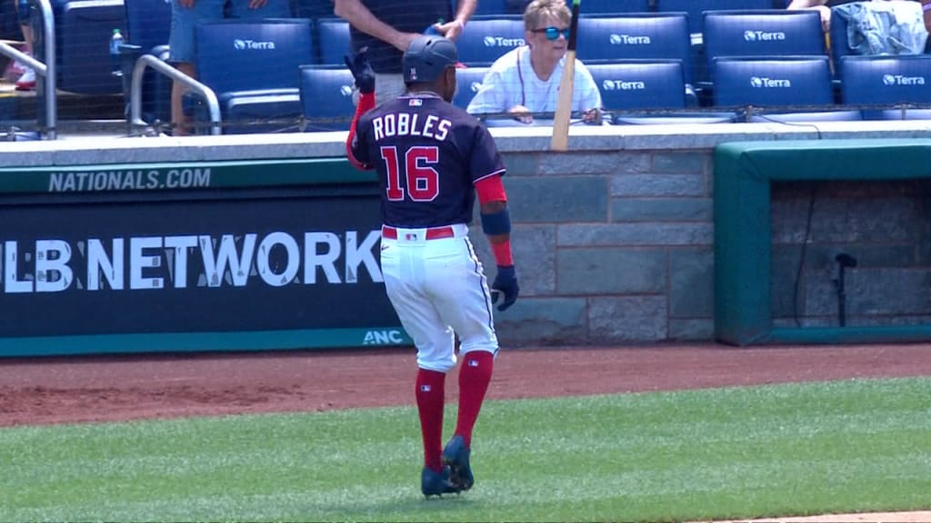 VICTOR ROBLES MLB GAME USED 2019 NATIONALS JERSEY CHAMPIONSHIP