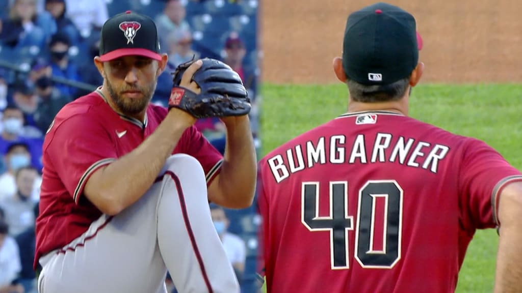 Bumgarner K's 4 over 5 innings