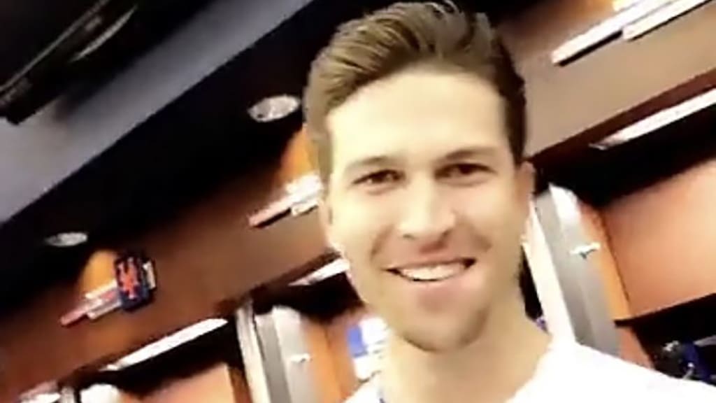 How would different Mets look if they had Jacob deGrom hair