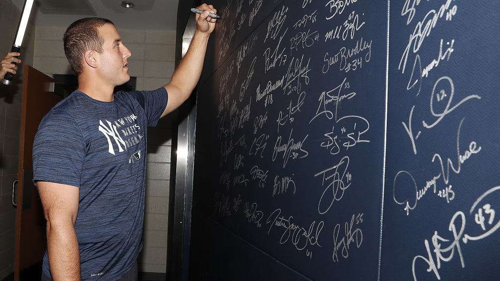 Anthony Rizzo was one of the most beloved Chicago Cubs, a vital piece of the 2016 World Series championship team. Despite the emotion of leaving his baseball home, the first basement quickly grew excited about making a mark with the team he had rooted for as a kid. (Credit: New York Yankees)