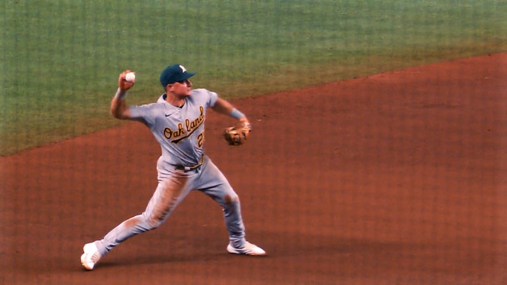 Matt Chapman, Sean Murphy win 2021 Gold Glove Awards
