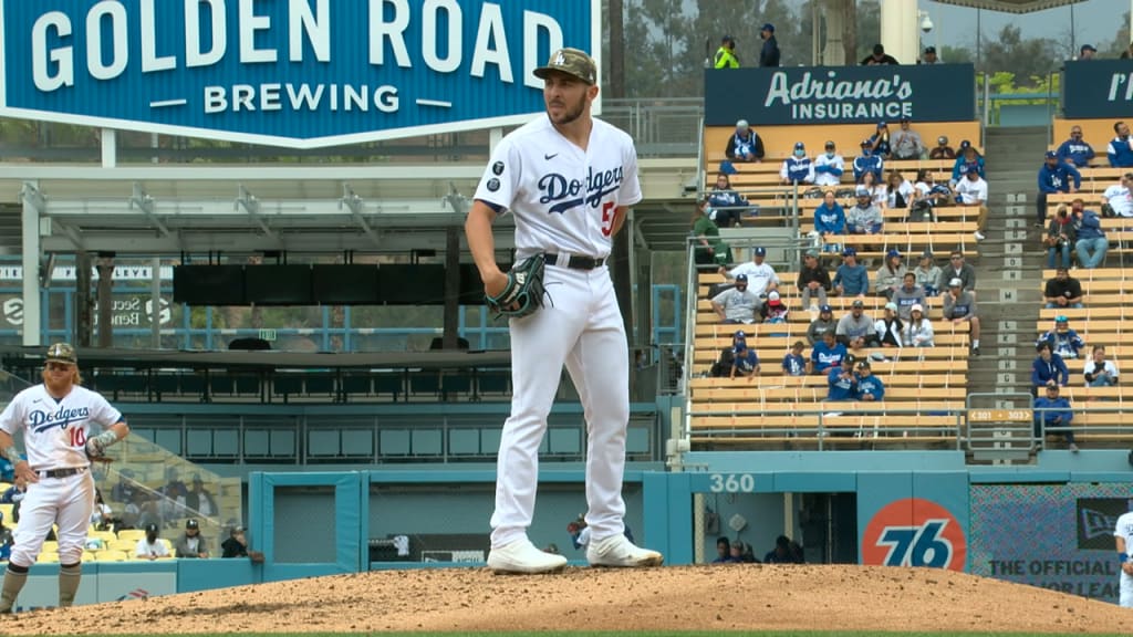 Gonsolin earns 8th victory, Dodgers edge Angels 2-0