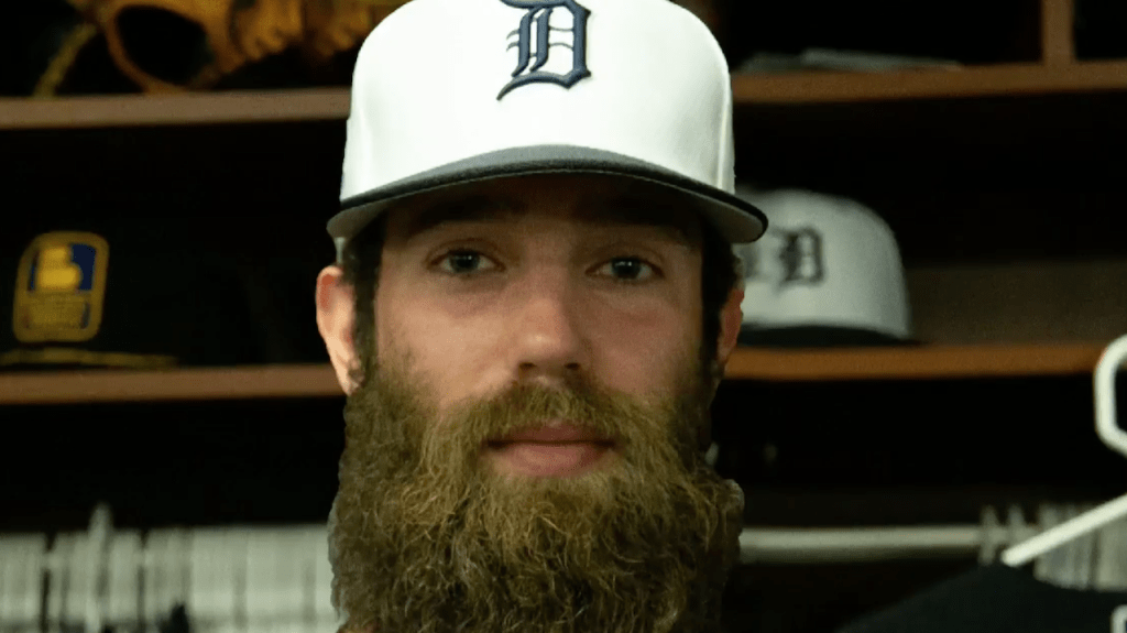 Daniel Norris with his perfect hair and perfect beard and perfect face.  He's a baseball pitcher too! : r/LadyBoners