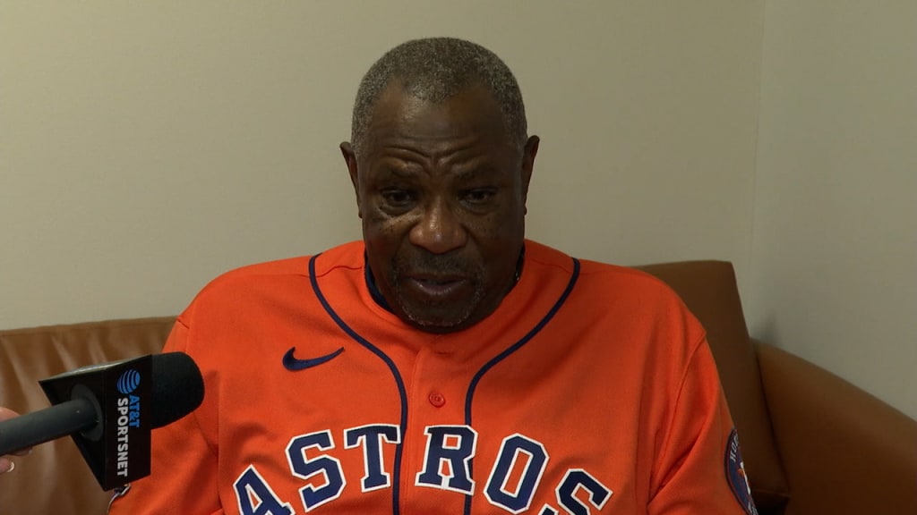 Astros, Red Jersey in Stretch