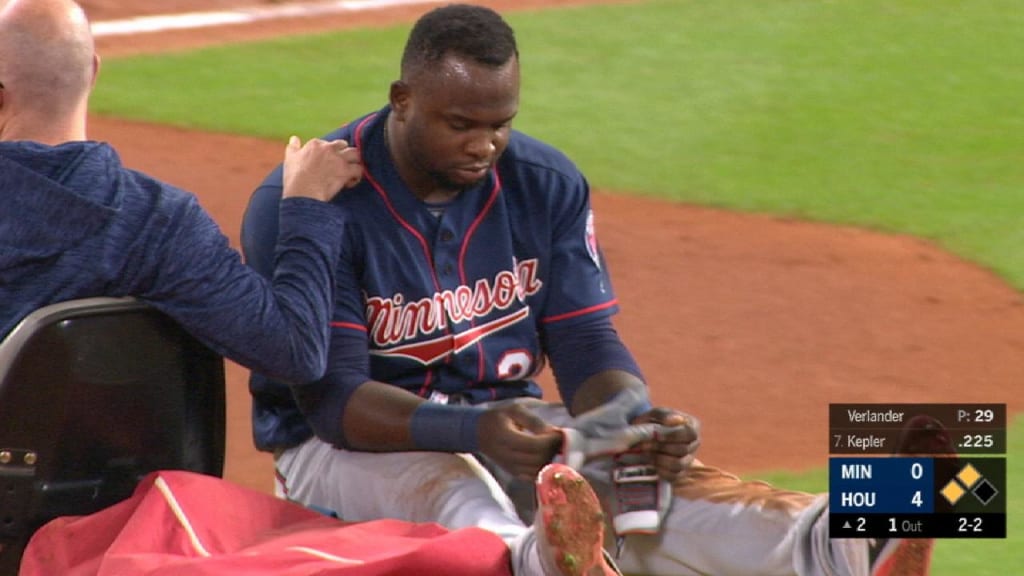 Miguel Sano strikes out swinging., 07/29/2022