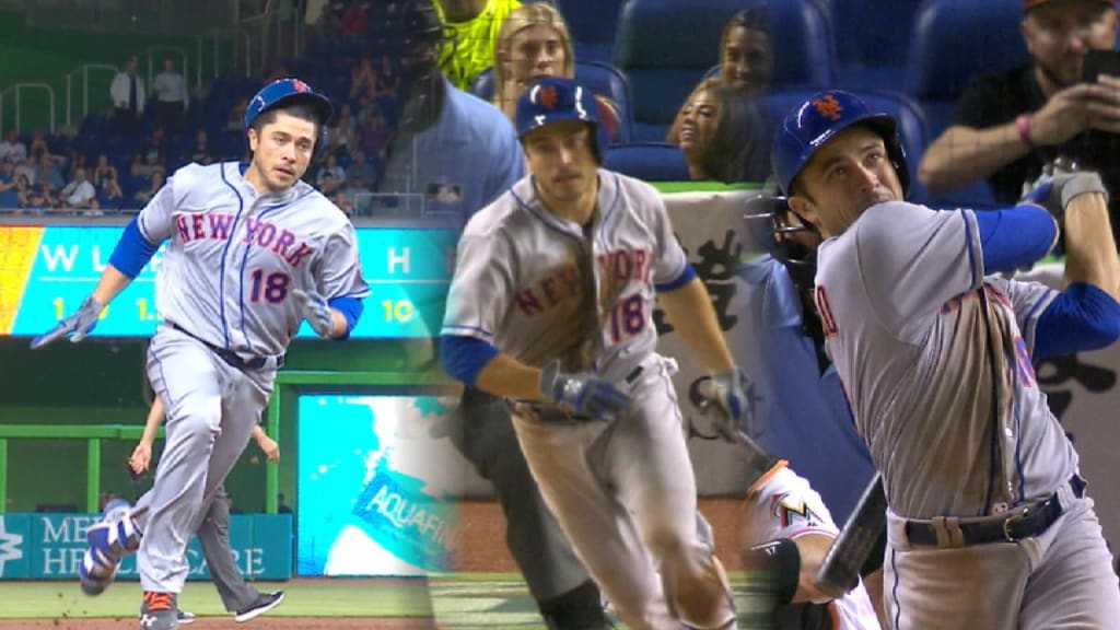 June 18, 2016: New York Mets third baseman Wilmer Flores (4) tries to beat  out a throw to the plate during a regular season game between the Atlanta  Braves and the New