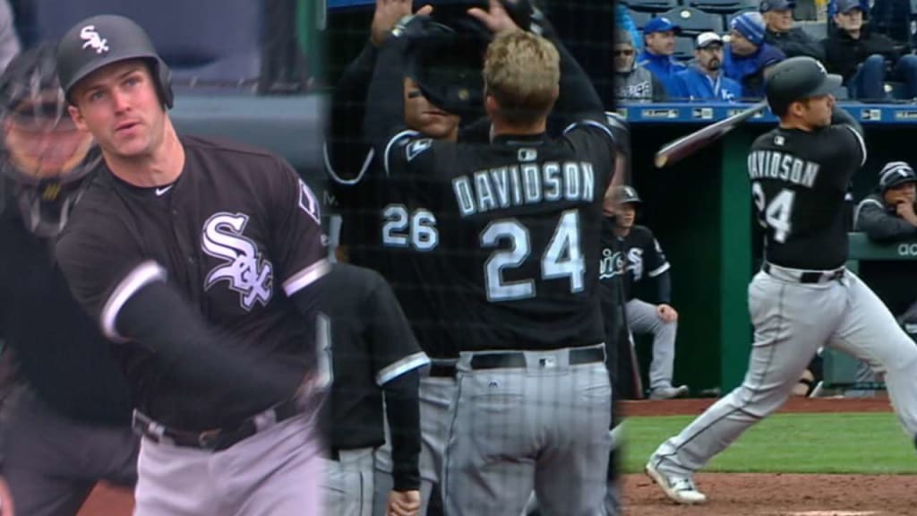 Davidson homers twice, White Sox beat Royals