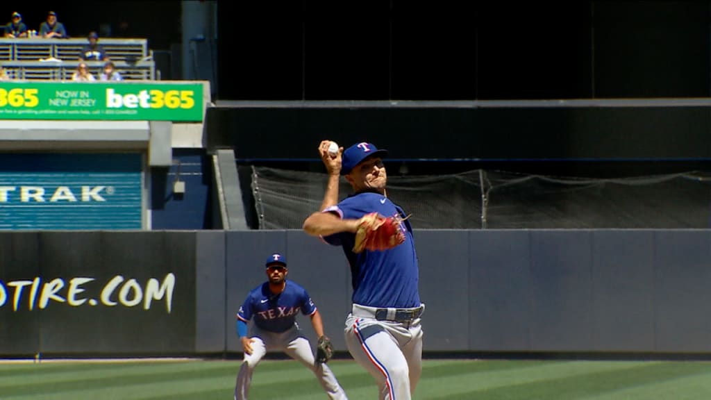 Rangers' Jonathan Hernandez Shut Down With UCL Sprain - MLB Trade